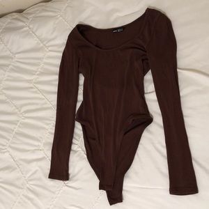 Scoop neck rib-knit solid bodysuit
